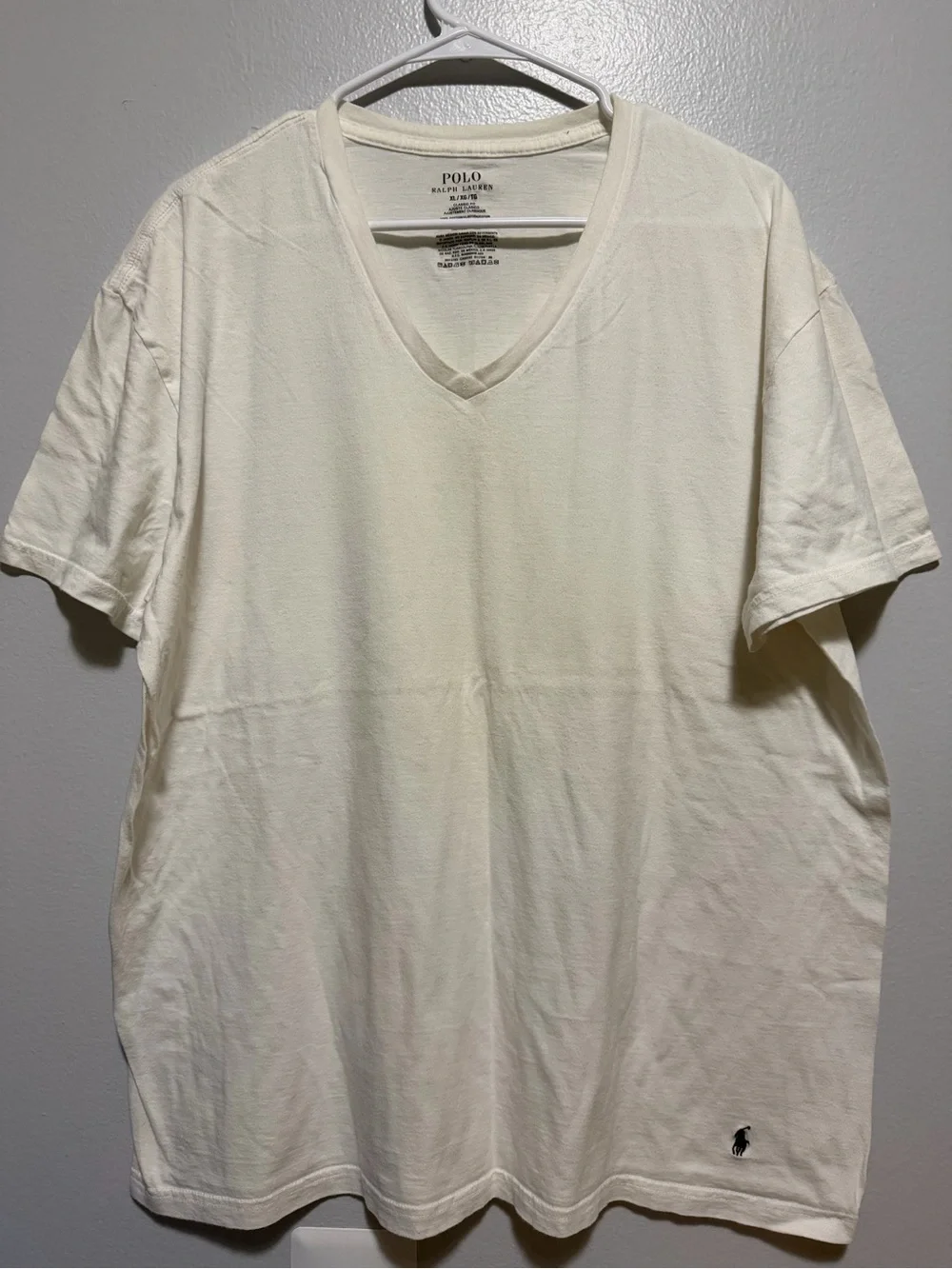 Polo Ralph Lauren Classic Fit V-Neck T-Shirt in Ivory (XL)